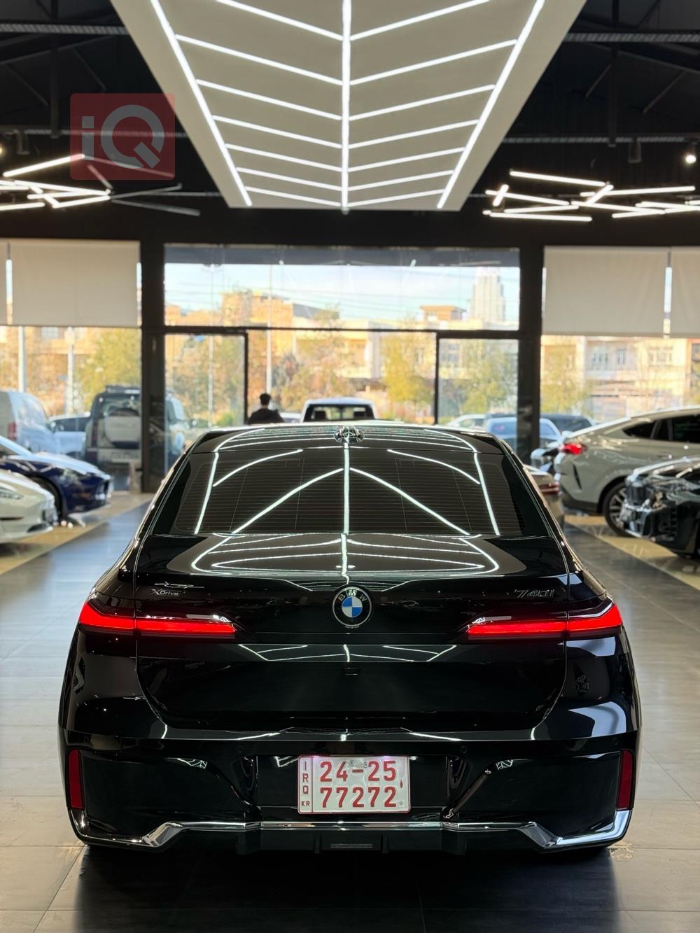 بي ام دبليو الفئة 7